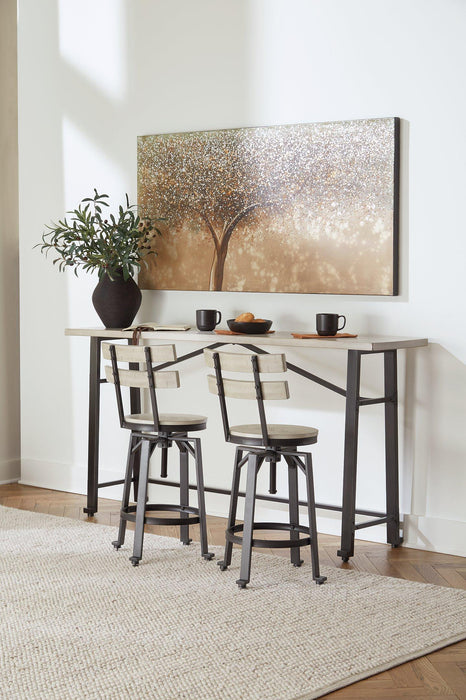 Karisslyn Dining Room Set